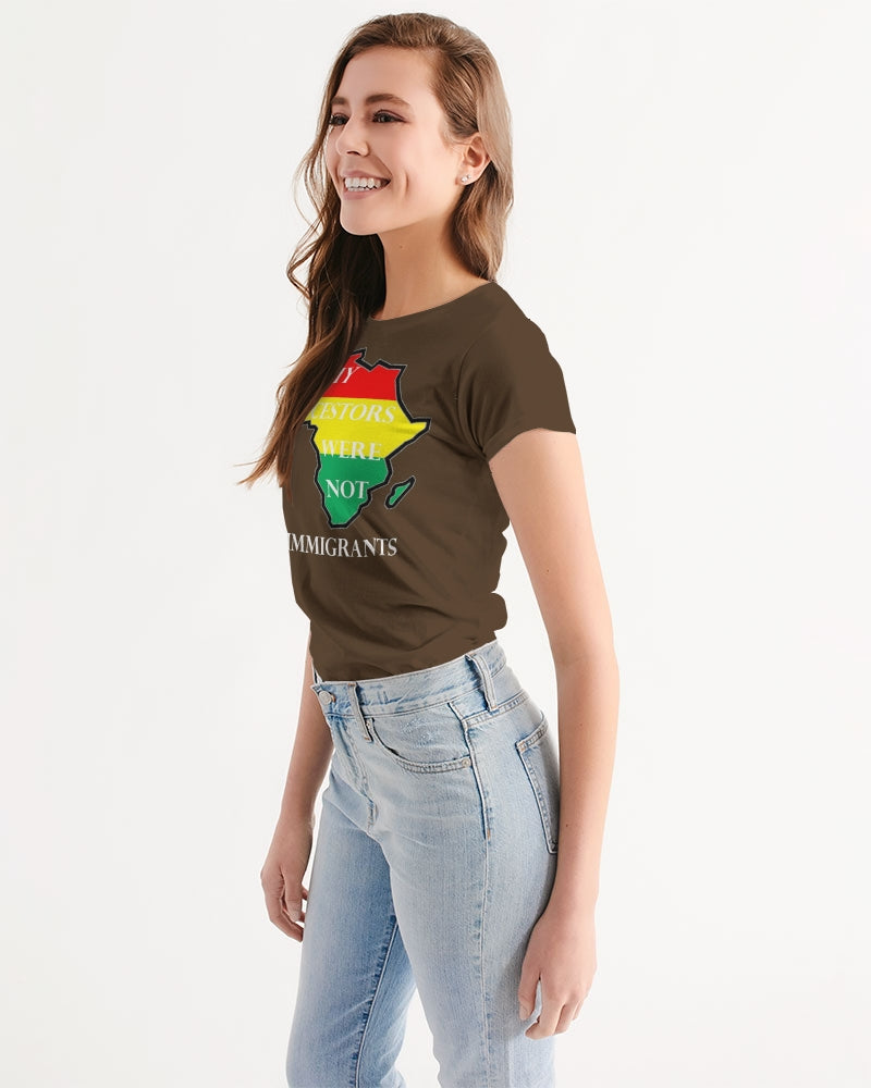 Not Immigrant brown Women's Tee